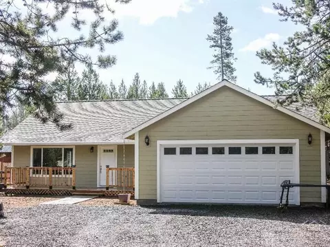 17385 Canvasback Dr, Bend, OR 97707 photo 1