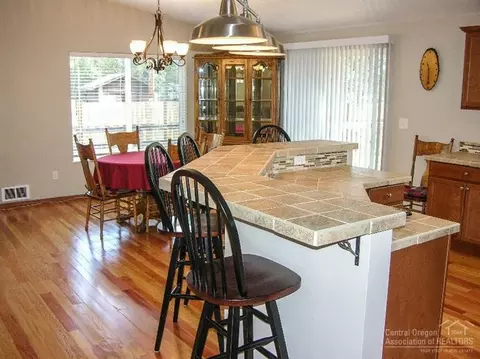 17385 Canvasback Dr, Bend, OR 97707 photo 8