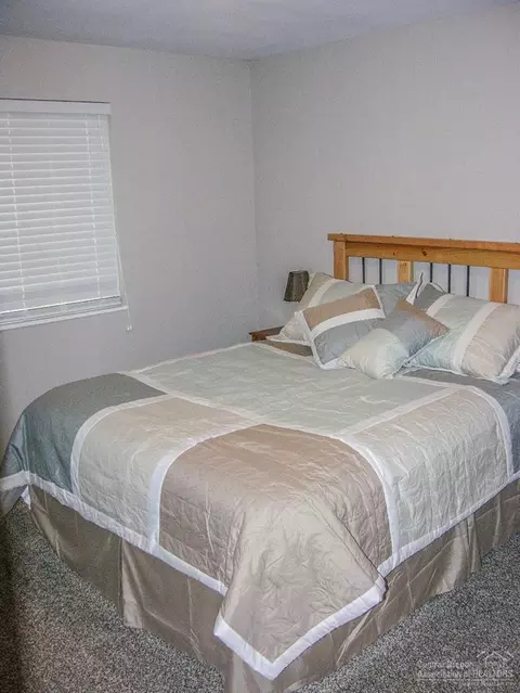 17385 Canvasback Dr, Bend, OR 97707 photo 13