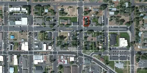 402 E Main Ave, Sisters, OR 97759 photo 10