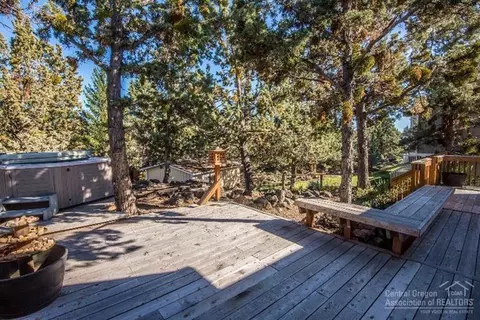 2564 NE Moonlight Dr, Bend, OR 97701 photo 16