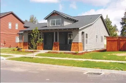 20652 SE Couples Ln, Bend, OR 97702 photo 2