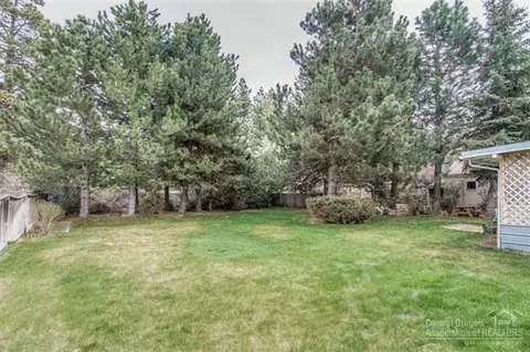 60832 Opal Dr, Bend, OR 97702 photo 23
