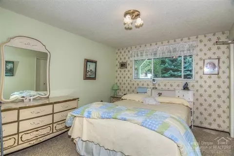 60832 Opal Dr, Bend, OR 97702 photo 12