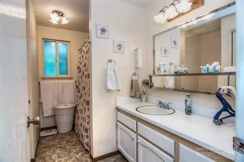 60832 Opal Dr, Bend, OR 97702 photo 13