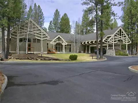 60605 Golf Village Loop, Bend, OR 97702 photo 24