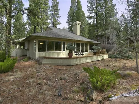 60605 Golf Village Loop, Bend, OR 97702 photo 18