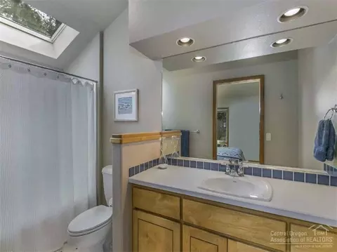 60605 Golf Village Loop, Bend, OR 97702 photo 11