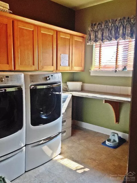 20664 Jayhawk Ln, Bend, OR 97702 photo 23