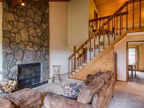 60679 Frontier Way, Bend, OR 97702 photo 7