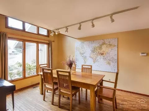 60679 Frontier Way, Bend, OR 97702 photo 11