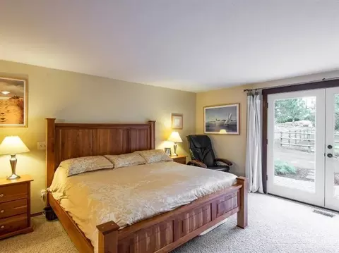 60679 Frontier Way, Bend, OR 97702 photo 13