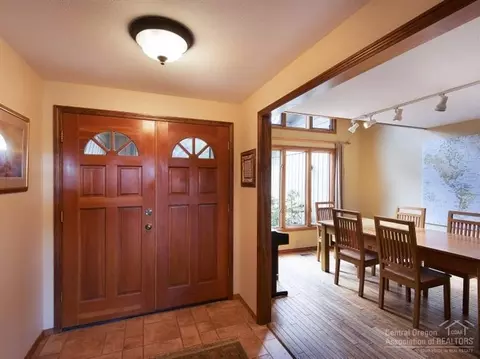 60679 Frontier Way, Bend, OR 97702 photo 12