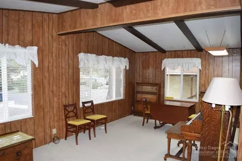 60979 Granite Dr, Bend, OR 97702 photo 9