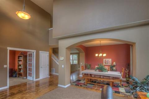 685 NW Powell Butte Loop, Bend, OR 97701 photo 4