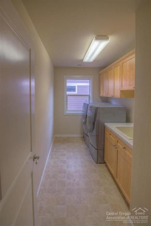 685 NW Powell Butte Loop, Bend, OR 97701 photo 21