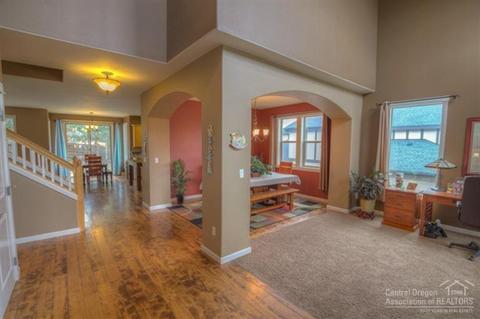685 NW Powell Butte Loop, Bend, OR 97701 photo 3