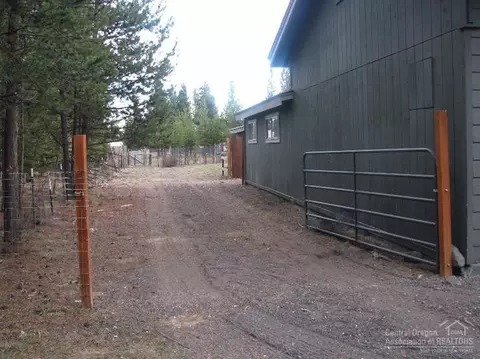 16237 Dyke Rd, La Pine, OR 97739 photo 22
