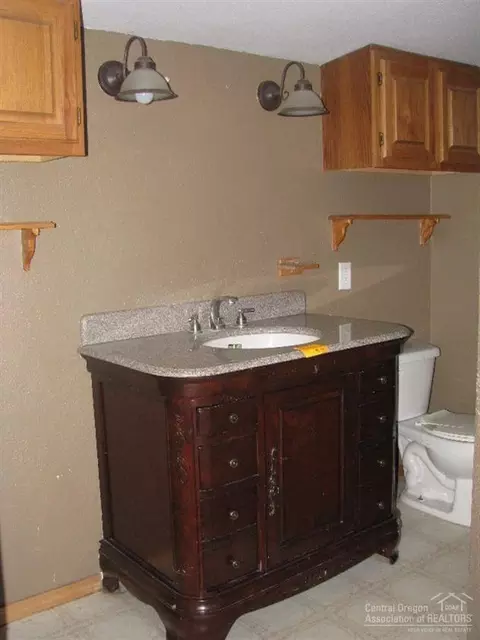 16237 Dyke Rd, La Pine, OR 97739 photo 13