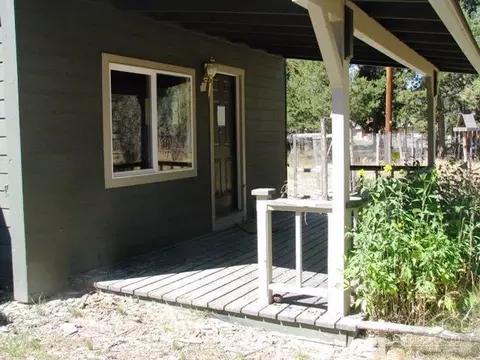 16237 Dyke Rd, La Pine, OR 97739 photo 3