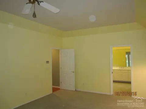 60828 Willow Creek Loop, Bend, OR 97702 photo 13