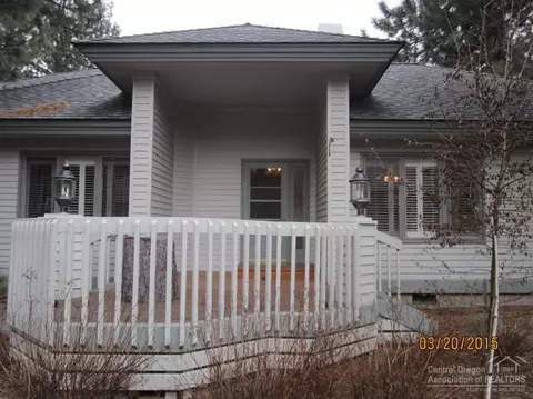60828 Willow Creek Loop, Bend, OR 97702 photo 3