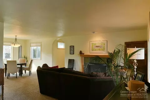 21015 Wilderness Way, Bend, OR 97702 photo 8