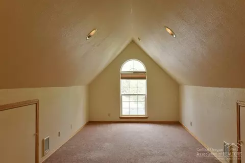 21015 Wilderness Way, Bend, OR 97702 photo 21