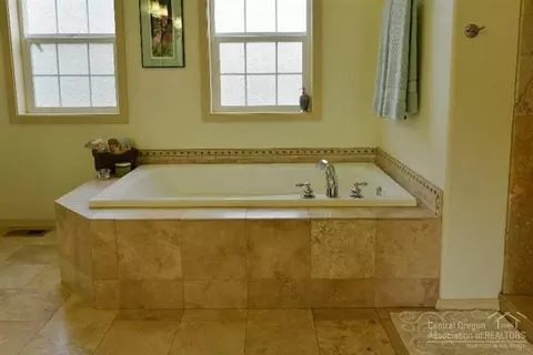 21015 Wilderness Way, Bend, OR 97702 photo 15