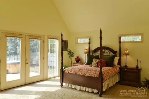 21015 Wilderness Way, Bend, OR 97702 photo 13