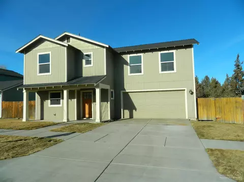 21366 Pecoraro Loop, Bend, OR 97701 photo 2