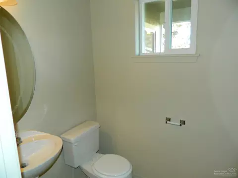 21366 Pecoraro Loop, Bend, OR 97701 photo 10