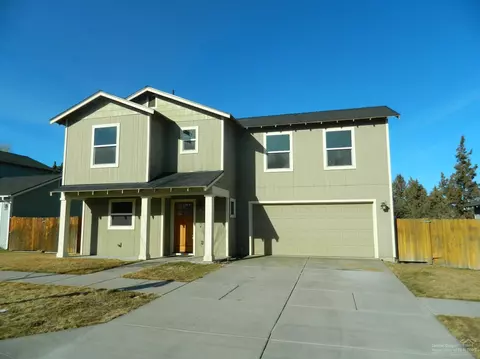 21366 Pecoraro Loop, Bend, OR 97701 photo 1
