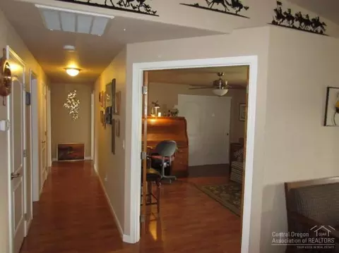 65260 78th St, Bend, OR 97701 photo 9