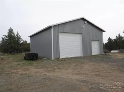 65260 78th St, Bend, OR 97701 photo 4