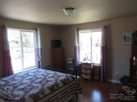 65260 78th St, Bend, OR 97701 photo 19