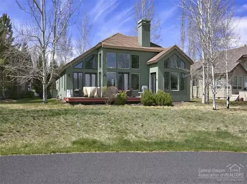 62005 Fall Creek Loop, Bend, OR 97702 photo 14