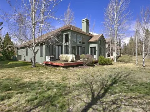 62005 Fall Creek Loop, Bend, OR 97702 photo 16
