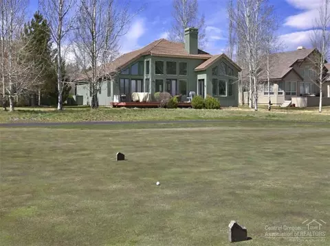 62005 Fall Creek Loop, Bend, OR 97702 photo 15