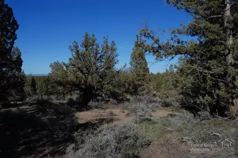 62910 Waugh Rd, Bend, OR 97702 photo 8