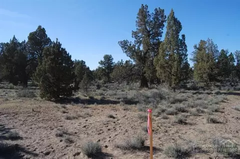 62910 Waugh Rd, Bend, OR 97702 photo 3