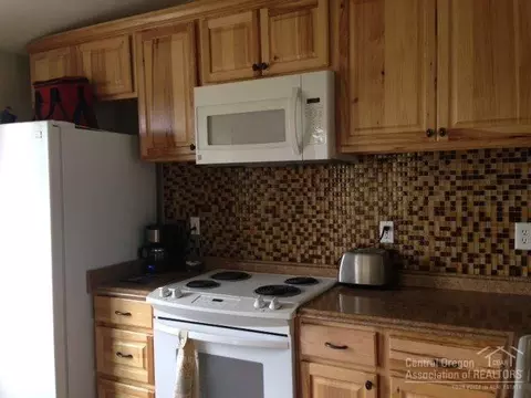 803 Scenic Loop, Culver, OR 97734 photo 9
