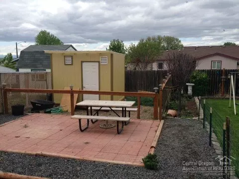 803 Scenic Loop, Culver, OR 97734 photo 5
