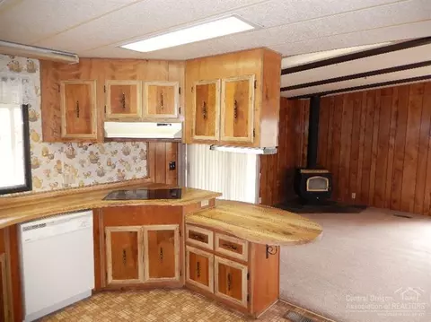 65146 97th St, Bend, OR 97701 photo 5