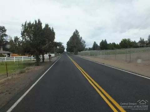 62323 Byram, Bend, OR 97701 photo 16