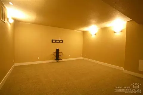 19673 Winter Wren, Bend, OR 97702 photo 14