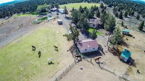 26295 Willard, Bend, OR 97701 photo 18
