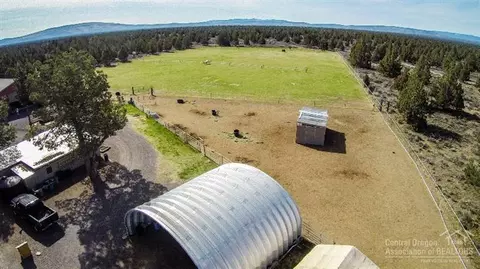 26295 Willard, Bend, OR 97701 photo 9