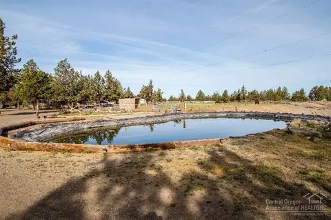 26295 Willard, Bend, OR 97701 photo 13