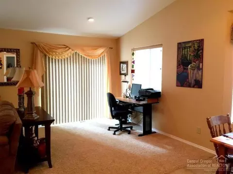 55739 Swan Rd, Bend, OR 97707 photo 8